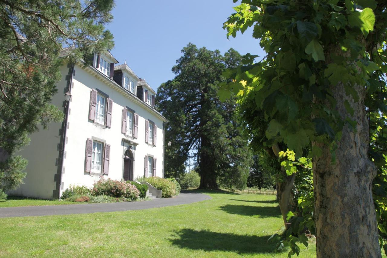 Hostellerie La Bruyere Chalvignac Exterior photo