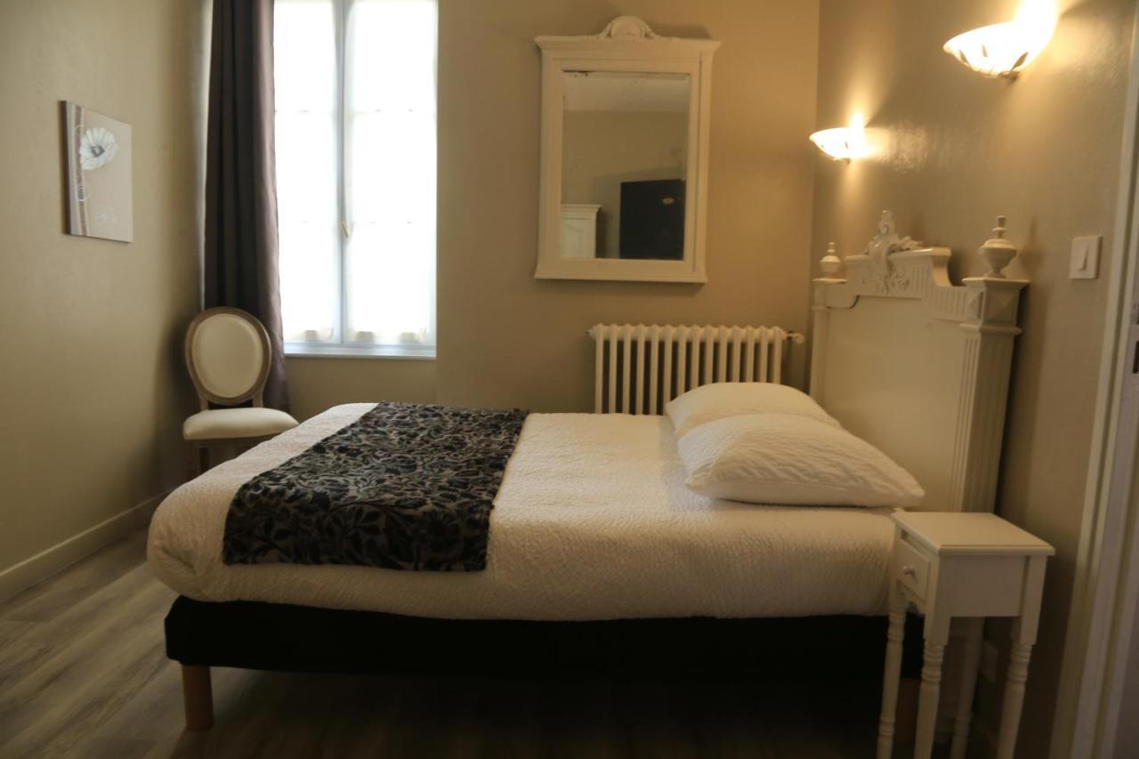 Hostellerie La Bruyere Chalvignac Exterior photo