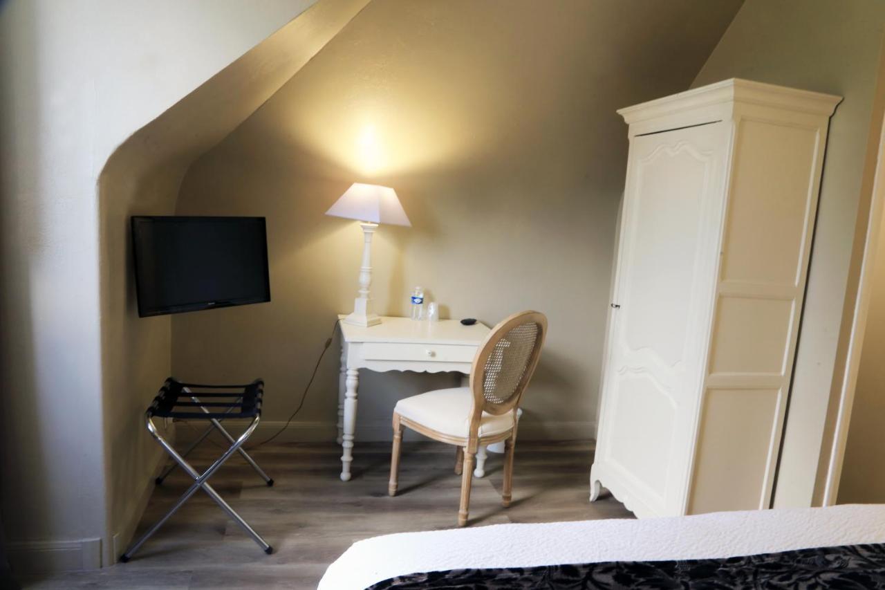 Hostellerie La Bruyere Chalvignac Exterior photo